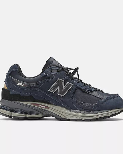 New Balance 2002r
