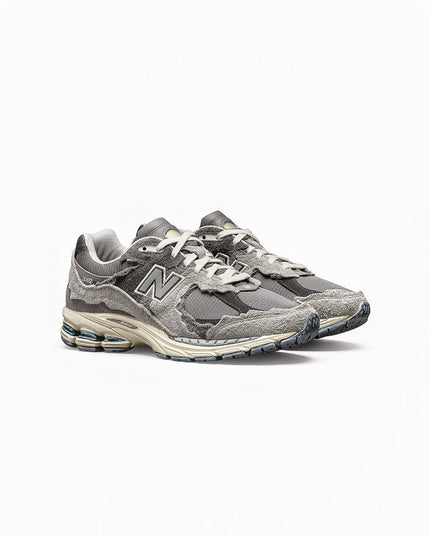 New Balance 2002r