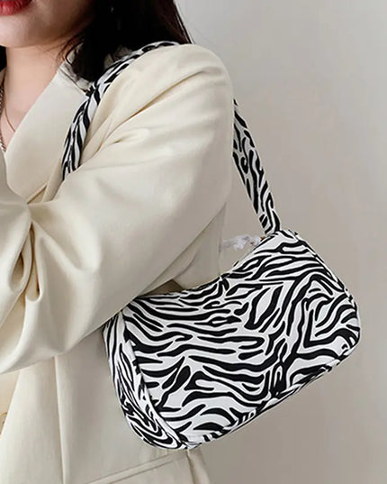 Leopard Pattern Shoulder Bag for Summer Wear